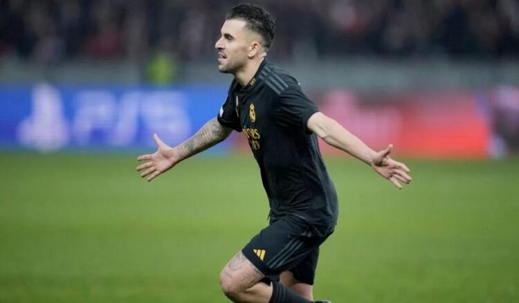 SELEBRASI— Dani Ceballos melakukan selebrasi atas gol kemenangan pada menit terakhir atas tuan rumah Union Berlin, Rabu (13/12) dinihari WIB.