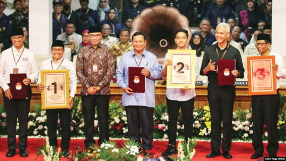 PASANGAN— Tiga pasangan Capres 
dan Cawapres.