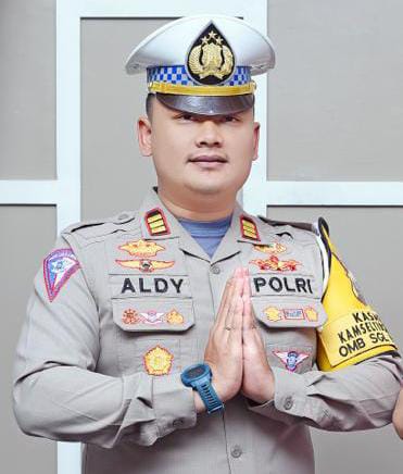 4a87e688 0e34 476b b56e 7db08e2c881a