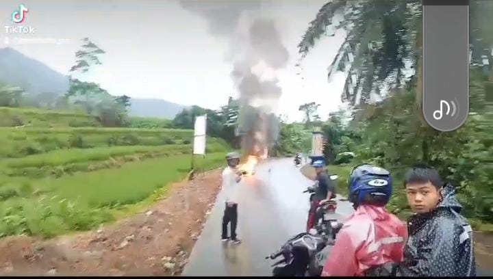 84805509 7df4 48d1 b7bb 57c28507a6fe