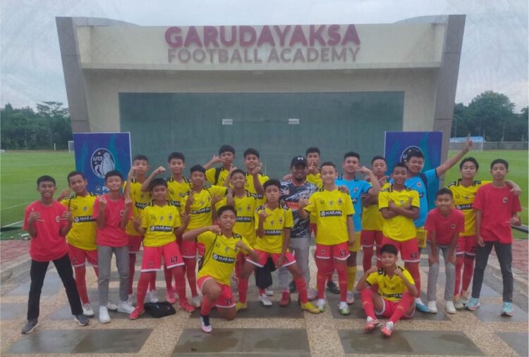 EUFORIA— Euforia pemain Minang Sejagat FC U-13 yang mewakili Sumbar di ajang Piala Soeratin Nasional 2023/2024, usai menang atas Bengkulu dengan skor 6-0.
