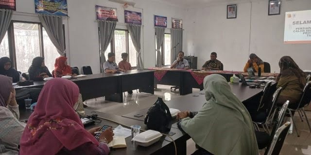 BIMTEK— Dinas Lingkungan Hidup Kota Solok melakukan persiapan pengusulan Calon Sekolah Adiwiyata Provinsi (CSAP). Salah satunya memberikan bimbingan teknis bagi sekolah.