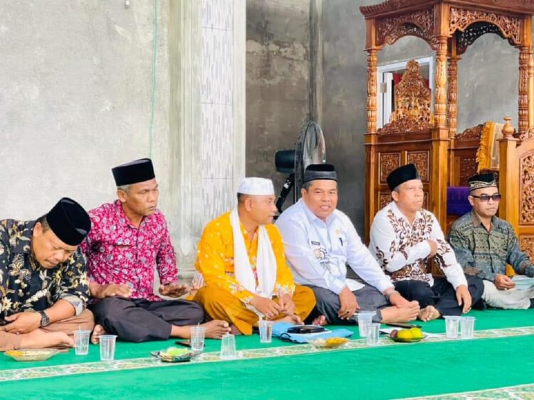 Tabligh Akbar di Masjid Taqwa Batang Gasang, Bupati Ajak Warga Jaga Kondusifitas Jelang Pemilu 1 Gelar Tabligh Akbar