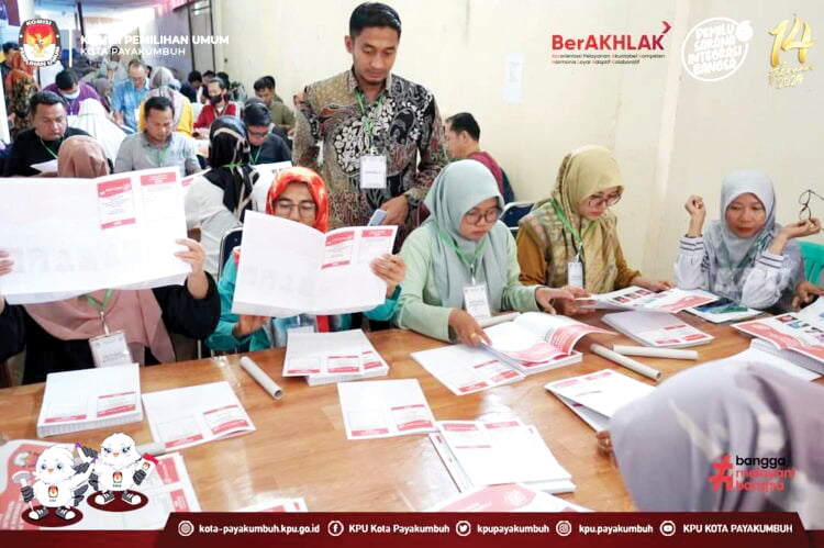 KPU Kota Payakumbuh Kekurangan 612 Surat Suara DPR-RI 1 KPU PAYAKUMBUH