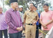 Ketua DPRD Agam Kunjungi Korban Kebakaran