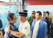 Ketua DPW PKS Sumbar Mahyeldi Ansharullah Sambut Kedatangan Anies Baswedan