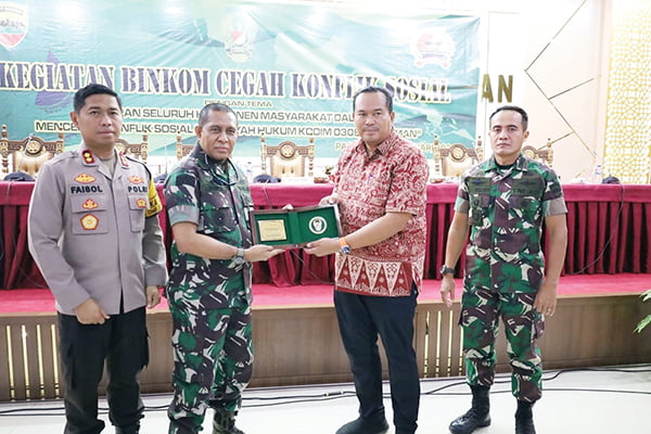 PEMBINAAN KOMUNIKASI— Kodim 0308/Pariaman, menggelar kegiatan Binkom cegah konflik sosial tahun 2024 di Kota Pariaman.