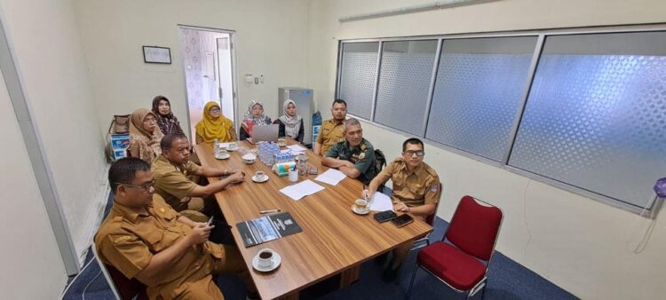 TPID Pasbar Ikuti Rakor Pengendalian Inflasi Bersama Mendagri 1 RAKOR— Pemkab Pasaman Barat mengikuti Rapat Koordinasi (Rakor) Pengendalian Inflasi Daerah yang dilaksanakan rutin oleh Kementerian Dalam Negeri (Kemendagri) pada setiap minggu.