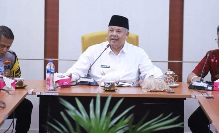 Dongkrak Pembangunan Daerah, Membangun Sektor Unggul, Optimalkan Sumber Daya Lokal 1 STRATEGI PEMBANGUNAN— Wali Kota Solok Zul Elfian mengingatkan para pejabat untuk lebih serius bekerja di tahun 2024, terutama dalam sektor pembangunan daerah.