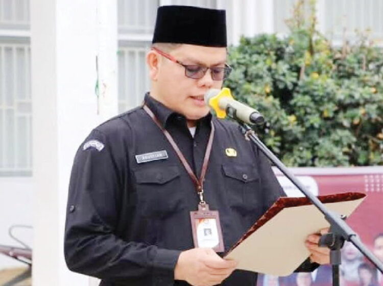 Agustian
Sekretaris KPU Kota Padang