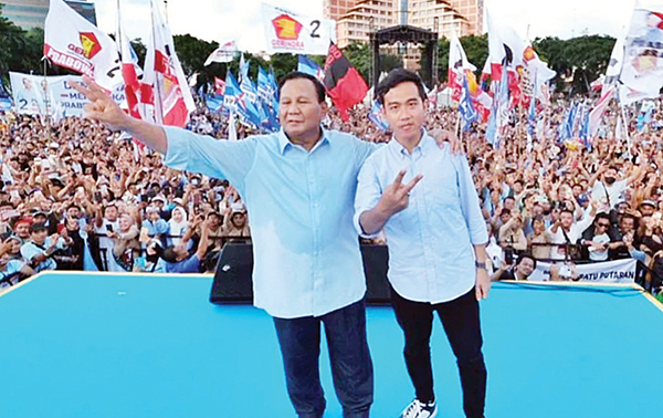 Survei Poltracking: Elektabilitas Prabowo-Gibran di Jatim Tembus 60,1 Persen 1 PASANGAN— Capres Prabowo Subianto dan Cawapres Gibran Rakabuming Raka.