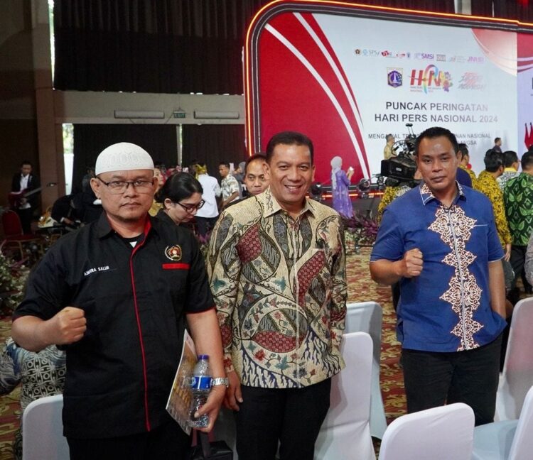 PERINGATAN HPN— Pj Wali Kota, Sonny Budaya Putra, Ketua DPRD, Mardiansyah dan Kepala Dinas Kominfo Ampera Salim hadiri puncak peringatan HPN.