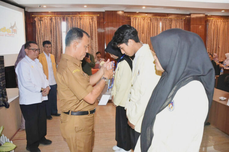 BIMBINGAN TEKNIS—Bapenda) Kabupaten Agam menggelar sosialisasi dan bimbingan teknis (bimtek) pendataan PBB-P2, Selasa (27/2).