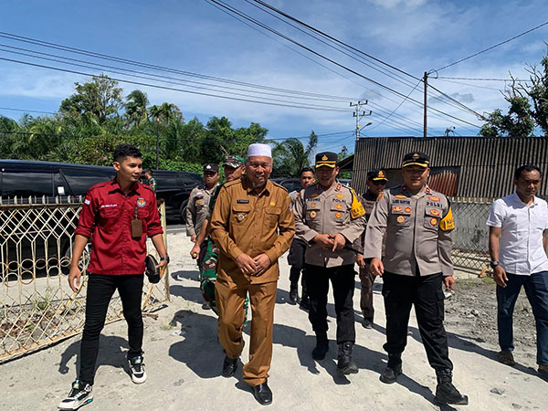 Forkopimda Kabupaten Pasaman Barat melakukan monitoring jalannya Pemilihan Umum Pemilu di beberapa Tempat Pemungutan Suara T