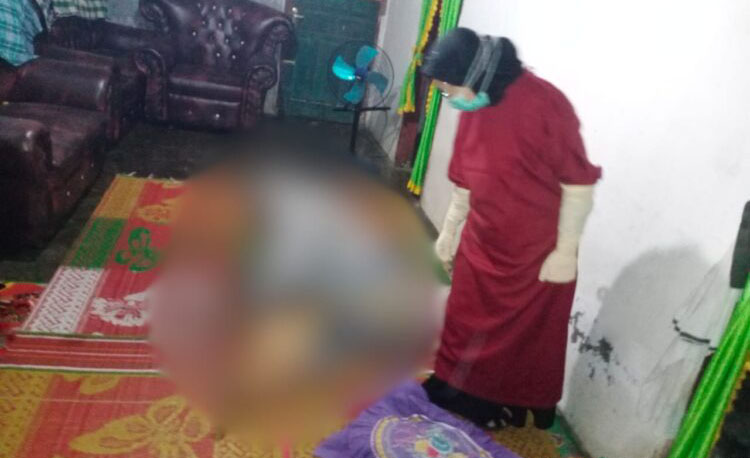 PENEMUAN MAYAT—  Warga di Nagari Pasia Palangai Kecamatan Ranah Pasisia Kabupaten Pesisir Selatan digegerkan dengan penemuan mayat, Kamis (22/2) malam sekira pukul 21.00 WIB.