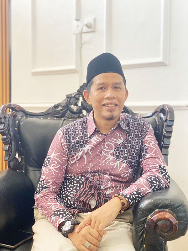 Wisri Yasir 
Ketua KPU Kota Payakumbuh