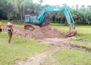 Dengan Swadaya Masyarakat, Nagari Garagahan Buka Jalan Durian Bungkuak-Simaruok Via Padang Barabah Putiah