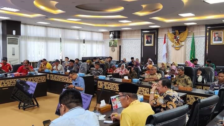 Memasuki Ramadhan 1445 H, Budi Syukur: PKPS Gelar Balimau ala Tradisi Pasisia di Padang 1 DISKUSI PANEL— PKPS Sumbar menggelar diskusi panel bertema, “Mencari Format Ideal Balimau Basamo Menyambut Ramadhan, Menurut Adat Aebiasaan Urang Pasisie” di Padang, Sabtu (17/2).