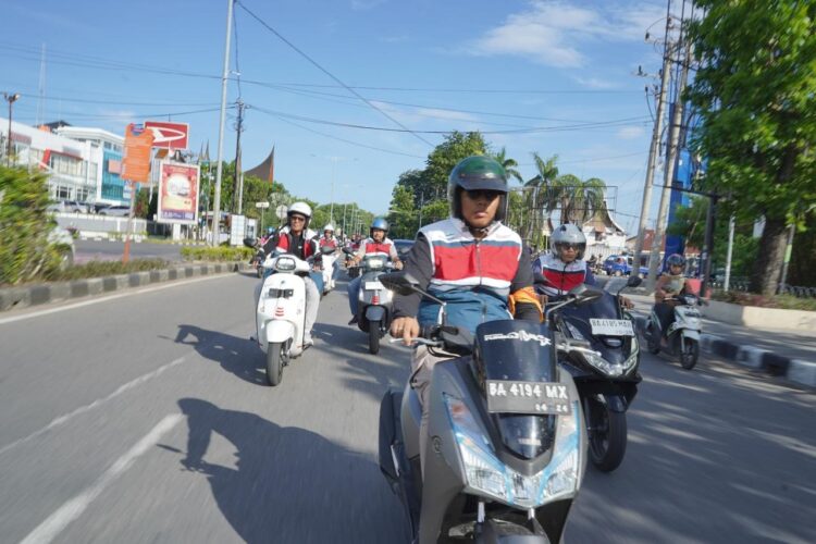 DIRESMIKAN-Mypertamina Motor Club Chapter Sumbar menggelar touring usai diresmikan.