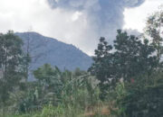 Sehari 7 Kali Erupsi, Empat Letusan dalam Waktu Satu Menit