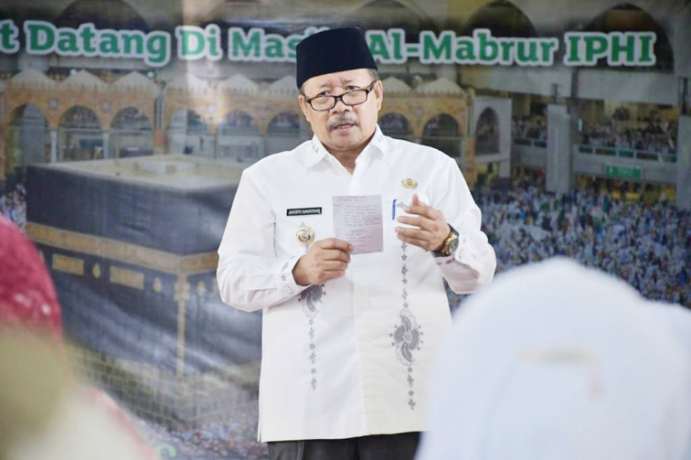 Tingkatkan Penerimaan Zakat Bupati Dorong Baznas Agam Lirik Potensi Lain