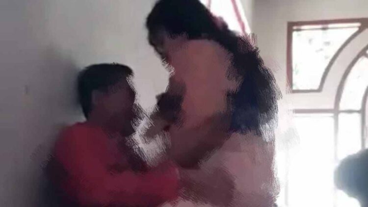 TANGKAPAN LAYAR— Video mesum oknum Wali Nagari di Kecamatan Mungka yang viral.