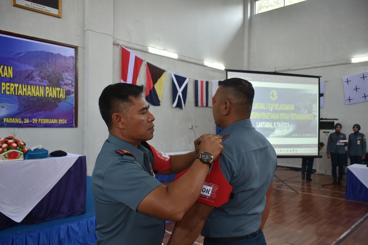 Wadan Lantamal ll Kolonel Laut P Mulyadi S.E. CRMP. M.Tr . Opsla