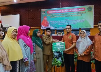 LKKS Sumbar Lakukan Penguatan Jaringan Kerja, 50 Lansia Mendapat Bantuan Sembako 1 LKKS Sumbar Lakukan Penguatan Jaringan Kerja, 50 Lansia Mendapat Bantuan Sembako