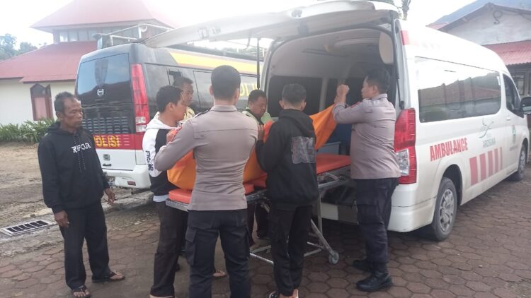 Wanita Binaan Panti Rehabilitasi Andam Dewi Tewas Gantung Diri 1 ditemukan tewas dengan leher terlilit dengan sepotong kain sprei