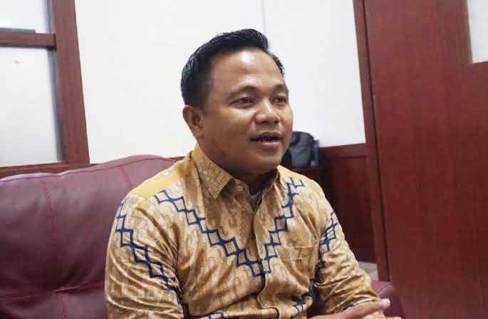 Muhammad Khadafi 
Komisioner Bawaslu Sumbar