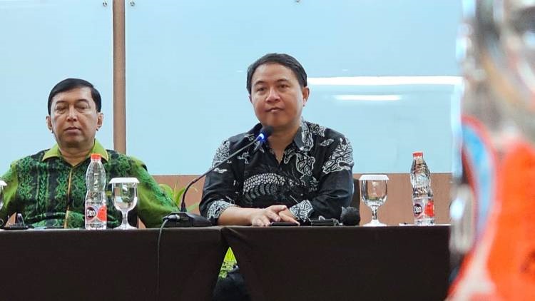 Ramah Lansia--Rapat Koordinasi Penyusunan Program Haji Ramah Lansia dan Mitigasi Risiko Penyelenggaraan Ibadah Haji 1445 H di Bekasi, Rabu (21/2).