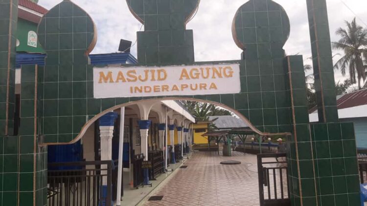 Masjid Tertua di Inderapura, Pessel, Siap Sambut Bulan Suci Ramadhan 1 61f9179f 287d 4eb9 bd09 88fdf7aa5def