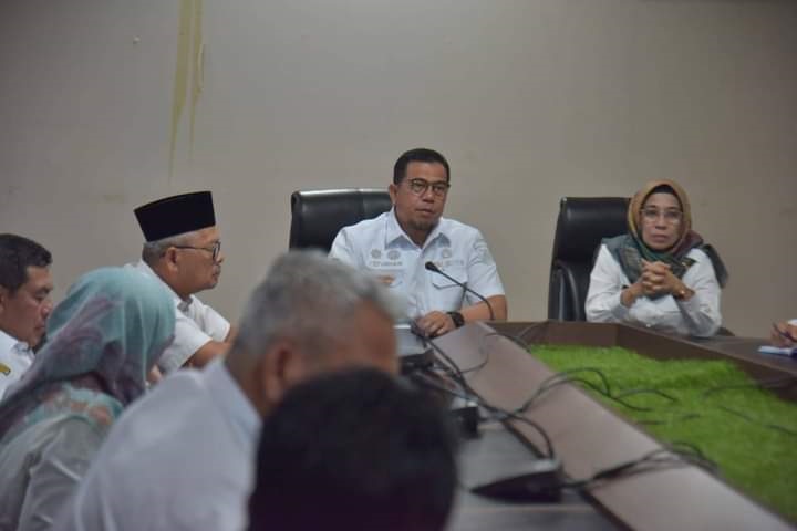 Langsung pimpin rapat dengan OPD terkait