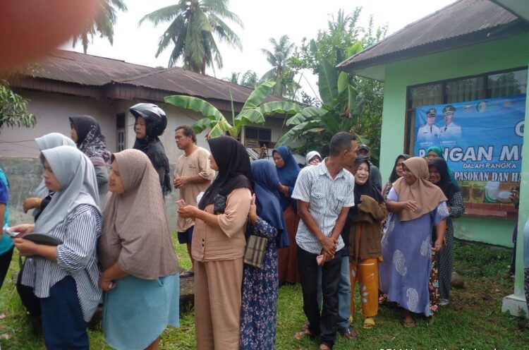 Masyarakat Serbu Beras SPHP