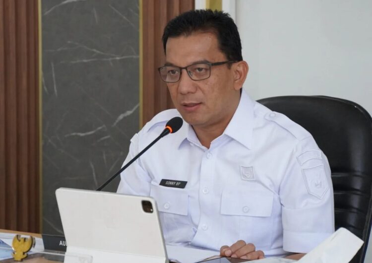 Puluhan Pejabat Fungsional Dilantik, Tingkatkan Potensi, Skill dan Jadi Contoh yang Baik 1 Sonny Budaya Putra, A.P, M.Si
Penjabat (Pj) Wali Kota