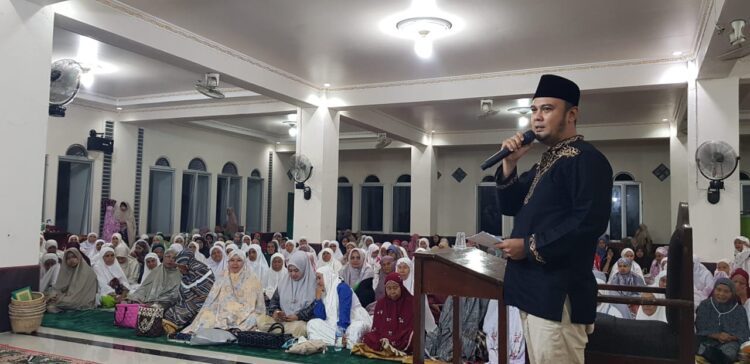 Bersilaturahmi Dengan Masyarakat Mundam Sakti, Bupati Benny: Penanganan Stunting Menjadi Fokus Pemerintah Daerah Saat Ini 1 bf2addcb 1856 4e83 a9cf b764d991d73a