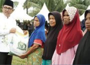 924 Keluarga Penerima Manfaat Sangir Jujuan, Terima Bantuan Beras Pemerintah