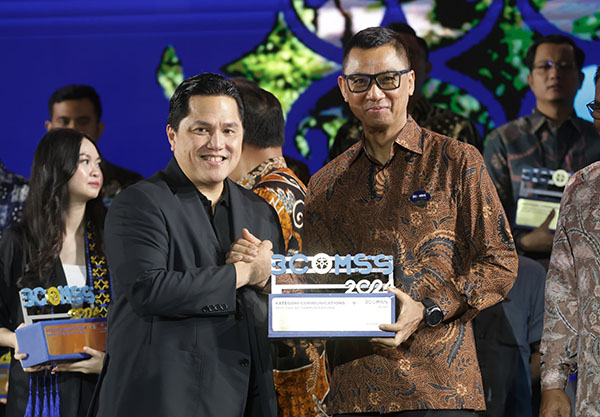Dirut PLN Raih Best CEO of Communications, PLN Jadi Best of The Best Communications dengan 12 Penghargaan dari Menteri BUMN di Ajang BCOMSS 2024 1 c804f803 5986 4a24 bb4f 4765d595f747