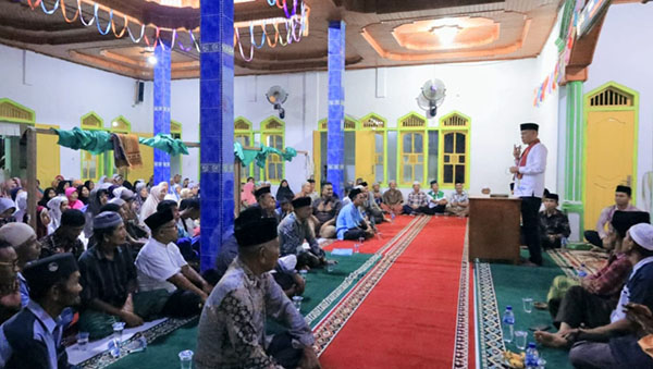 d1ba33e5507b4c87b889b38e1f64aa3651fec04303d80b95b77fd21df48f626b.0