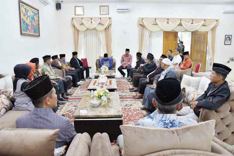 Bupati Agam Silaturahmi Dengan Niniak Mamak Salingka Danau Maninjau