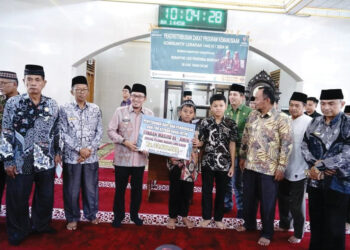 Jelang Idul Fitri, 1.600 Mustahiq di Tanah Datar Terima Zakat Konsumtif Lebaran