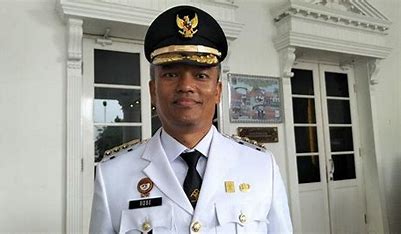 Pemko Berharap DPRD Pariaman Akomodir Pelunasan Utang Rp2 Miliar 1 Pj Walikota Pariaman Roberia