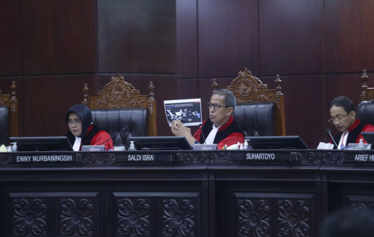 SIDANG— Sidang lanjutan sengketa hasil Pilpres 2024 
di Gedung MK, Jakarta.