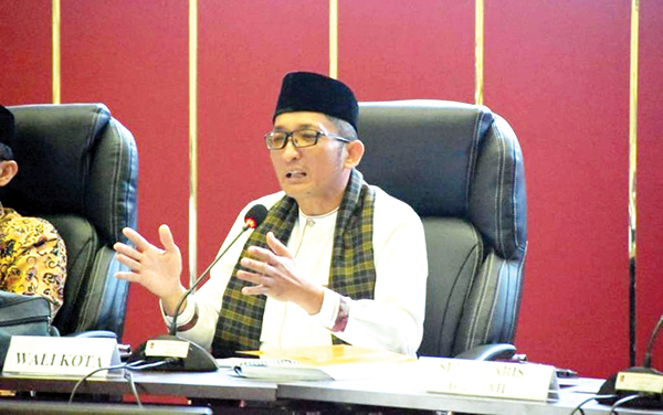 Hendri Septa
Wali Kota Padang