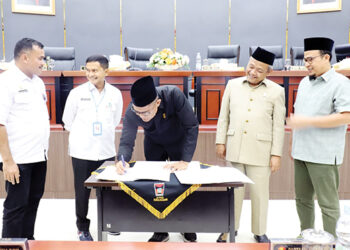 Seluruh Fraksi DPRD Setujui Ranperda Pertanggungjawaban Pelaksanaan APBD Kota Padang 2023
