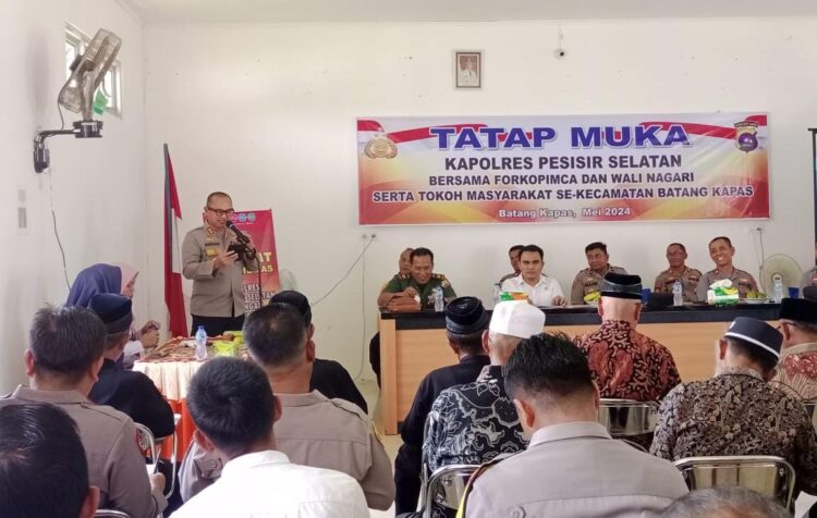 Kungker Ke Polsek - Polsek, Kapolres Pessel Sampaikan Arahan Pada Anggotanya 1 4f297372 6e5a 4bea a72a 6f330ee01068