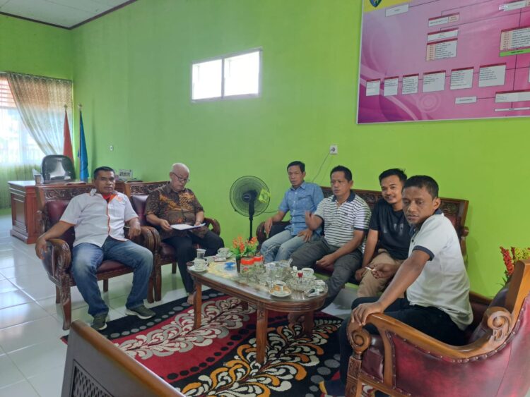 Untuk Pendataan Cabor KONI Pessel, Tim KONI Pessel Lakukan Monitoring 1 8e587eaa a1dc 4a9b 99ae 3e93c0041665