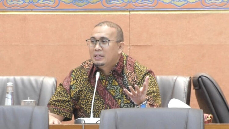 Anggota Komisi VI DPR RI dari Fraksi Gerindra Andre Ro­sia­de