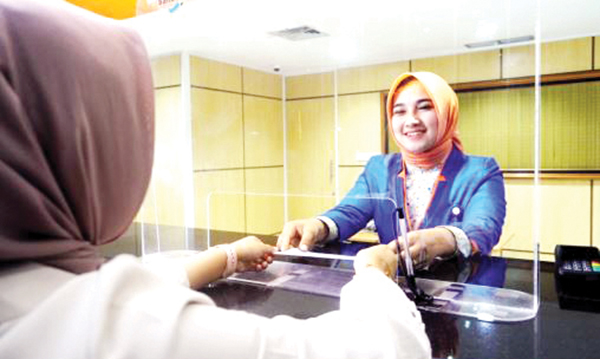 Bank Nagari Ingatkan Nasabah Waspada Kejahatan Digital 1 WASPADA KEJAHATAN DIGITAL— Bank Nagari mengingatkan nasabahnya untuk terus waspada terhadap berbagai modus kejahatan transaksi digital. Sebab, para pelaku terus mencari cara untuk melancarkan aksi jahatnya.