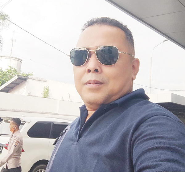 Adrian Tuswandi K
etua Jaringan Pemred Sumbar